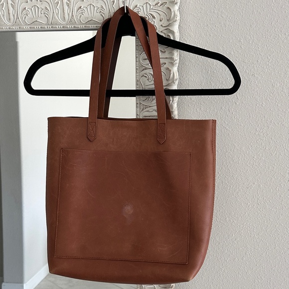 Madewell Handbags - Madewell Leather Tote